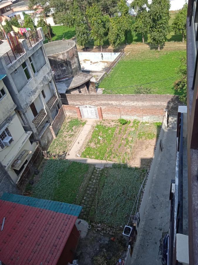 Triple1 Hostel & Homestay Risikés Kültér fotó