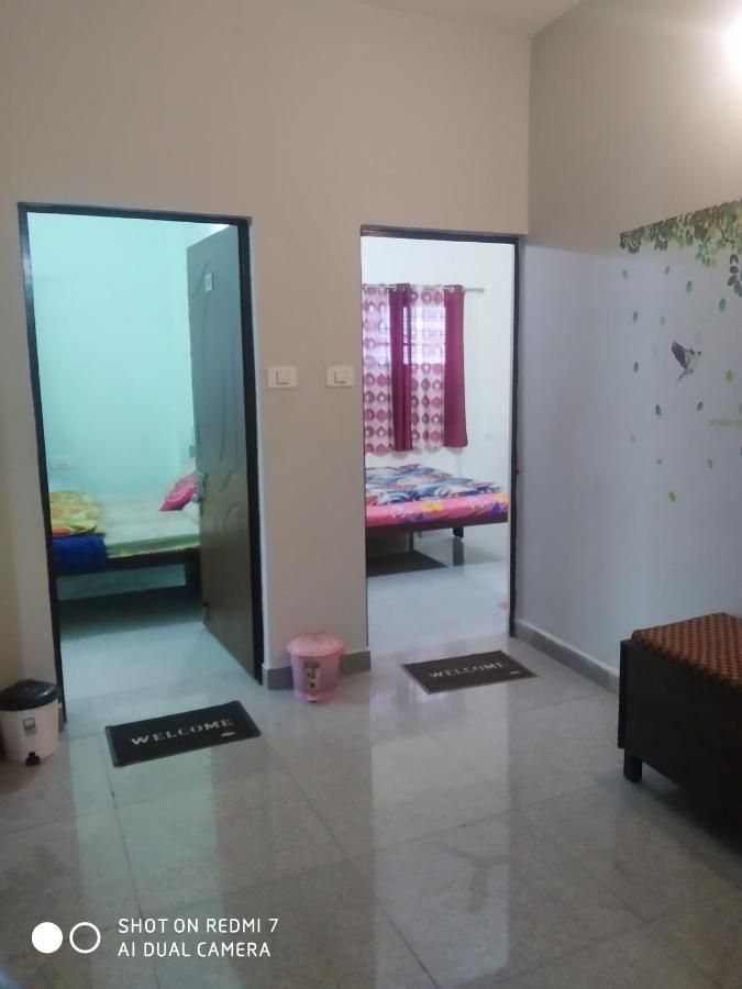 Triple1 Hostel & Homestay Risikés Kültér fotó